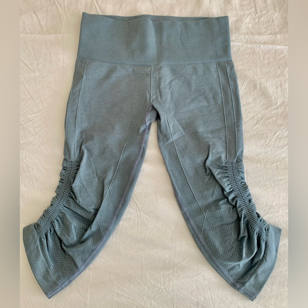 Lululemon In the Flow Crop